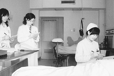 参加自考的白衣天使