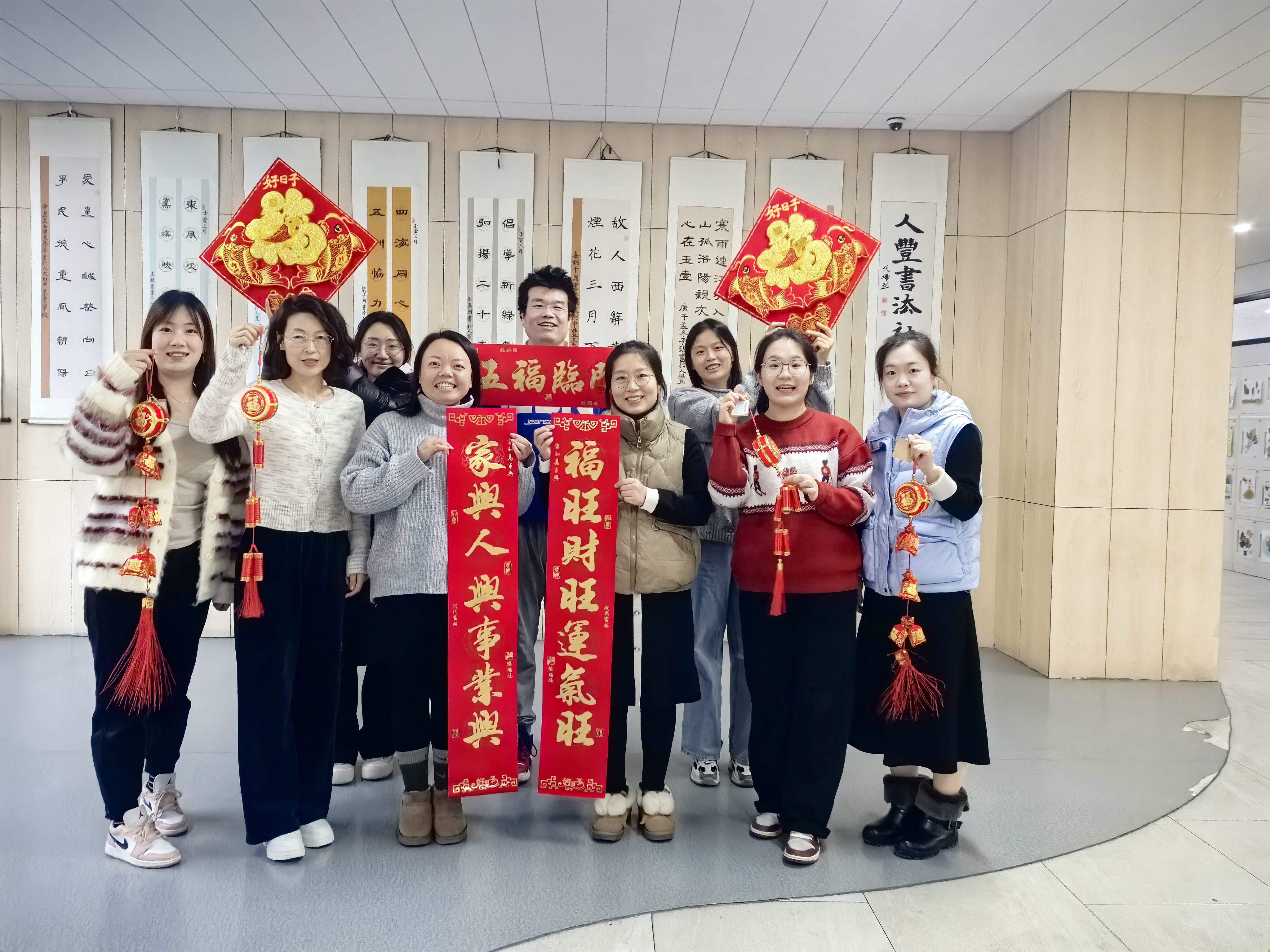 【图片12】小学一年级全家福 【图片12】小学一年级全家福